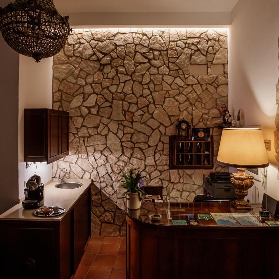 Bed and Breakfast Palazzo Giunta - Porta Marina Ortigia Syracuse Exterior foto
