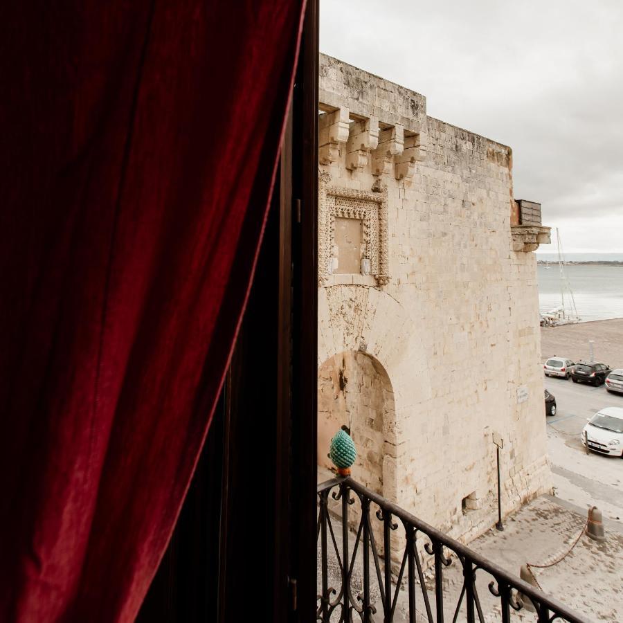 Bed and Breakfast Palazzo Giunta - Porta Marina Ortigia Syracuse Exterior foto