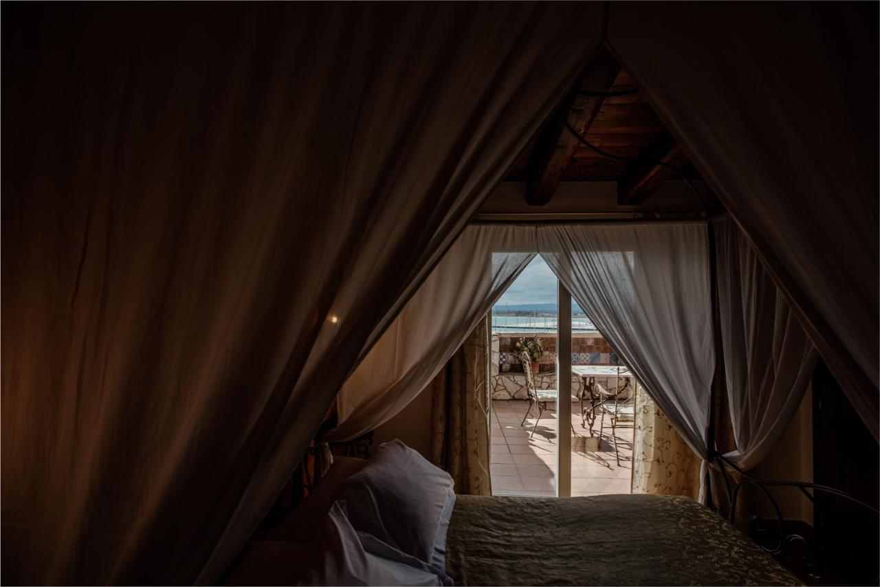 Bed and Breakfast Palazzo Giunta - Porta Marina Ortigia Syracuse Exterior foto