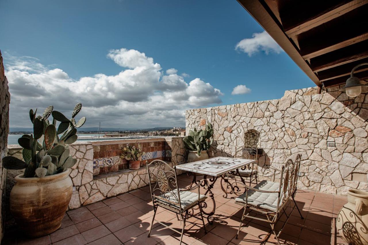 Bed and Breakfast Palazzo Giunta - Porta Marina Ortigia Syracuse Exterior foto