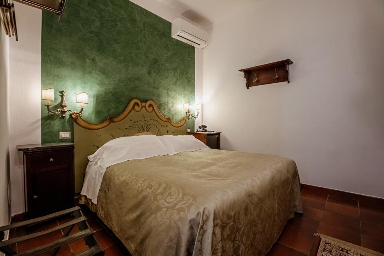 Bed and Breakfast Palazzo Giunta - Porta Marina Ortigia Syracuse Exterior foto