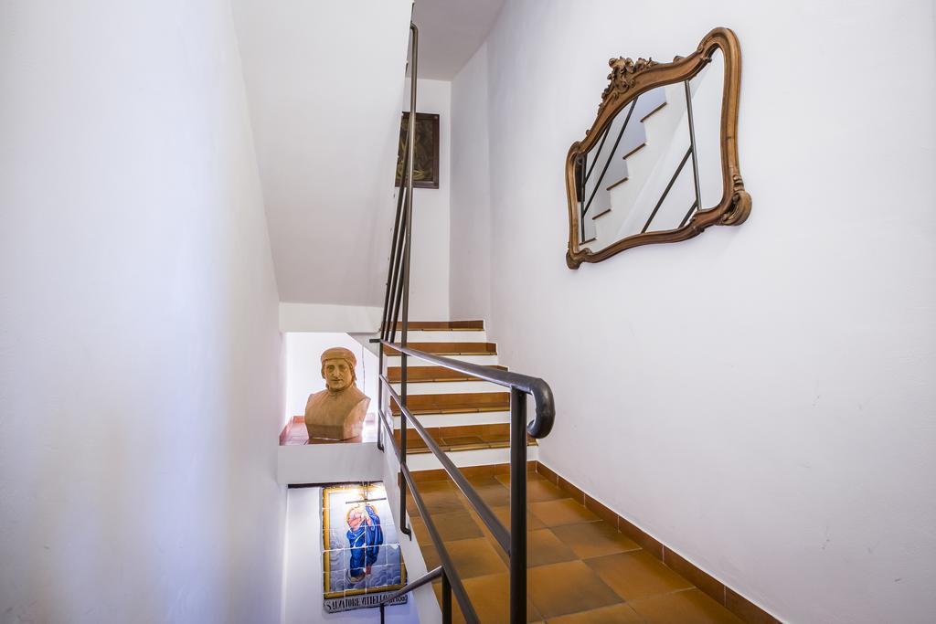 Bed and Breakfast Palazzo Giunta - Porta Marina Ortigia Syracuse Exterior foto