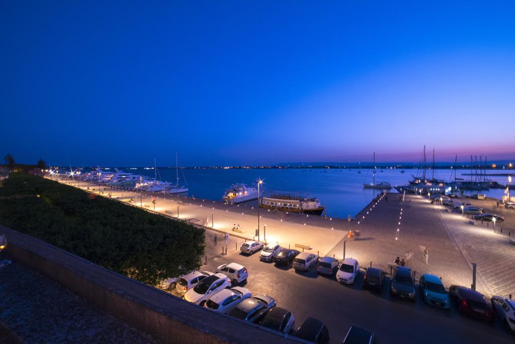 Bed and Breakfast Palazzo Giunta - Porta Marina Ortigia Syracuse Exterior foto